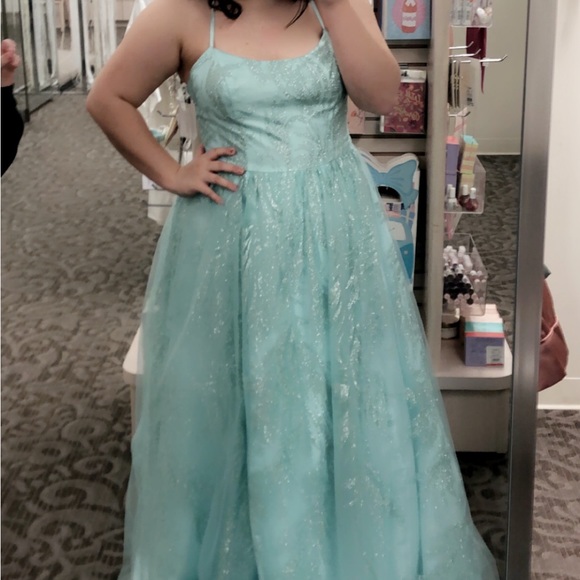 David's Bridal Dresses Selling Prom Dress Unaltered Poshmark